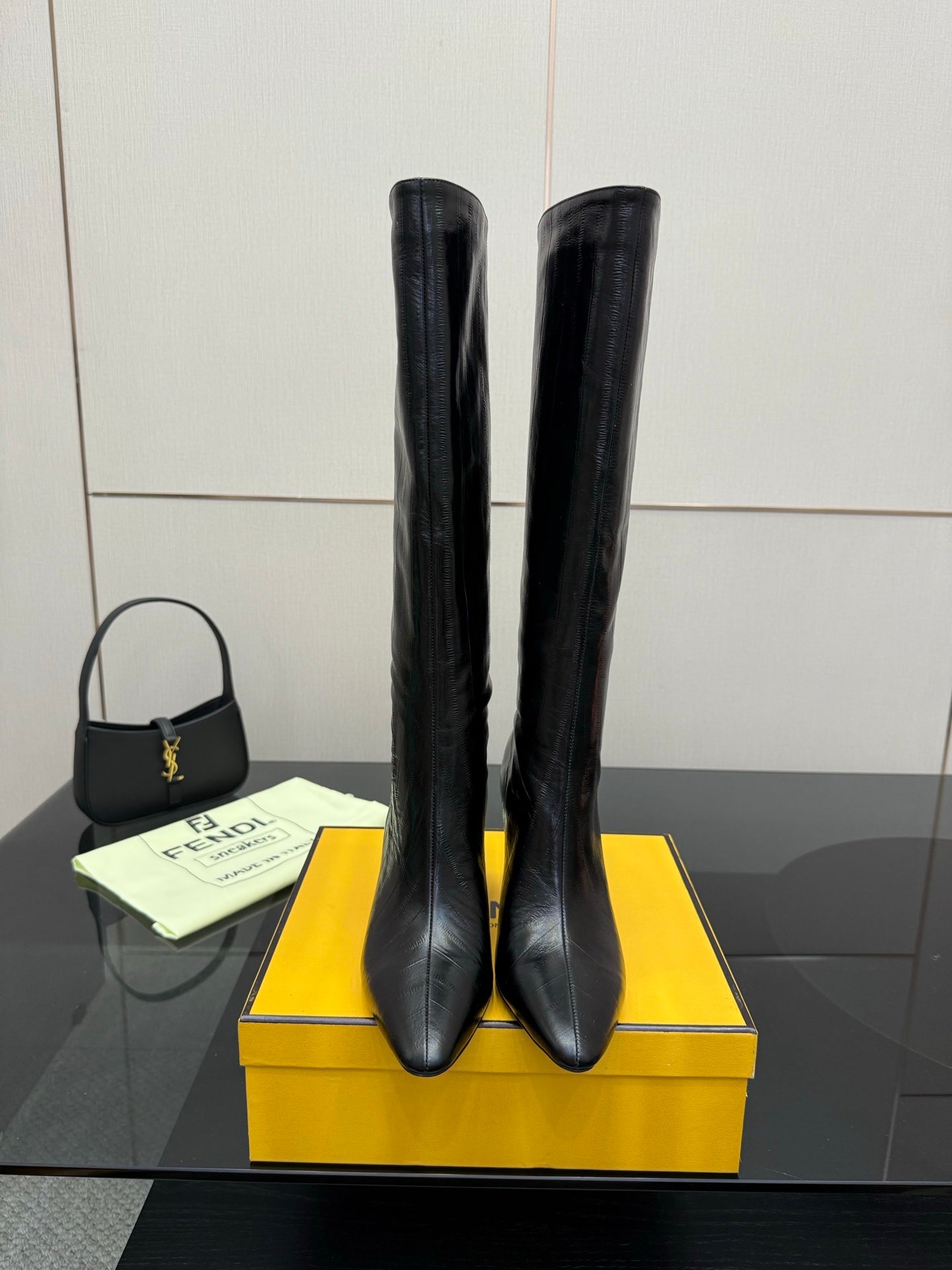 Luxury Shoes Fendi Ladies