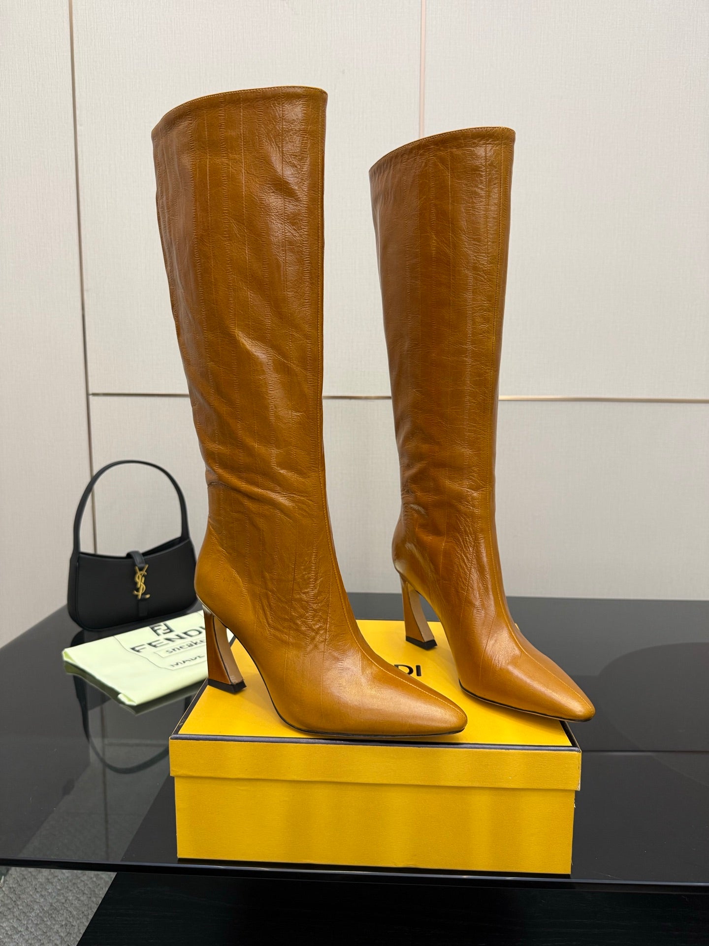 Luxury Shoes Fendi Ladies