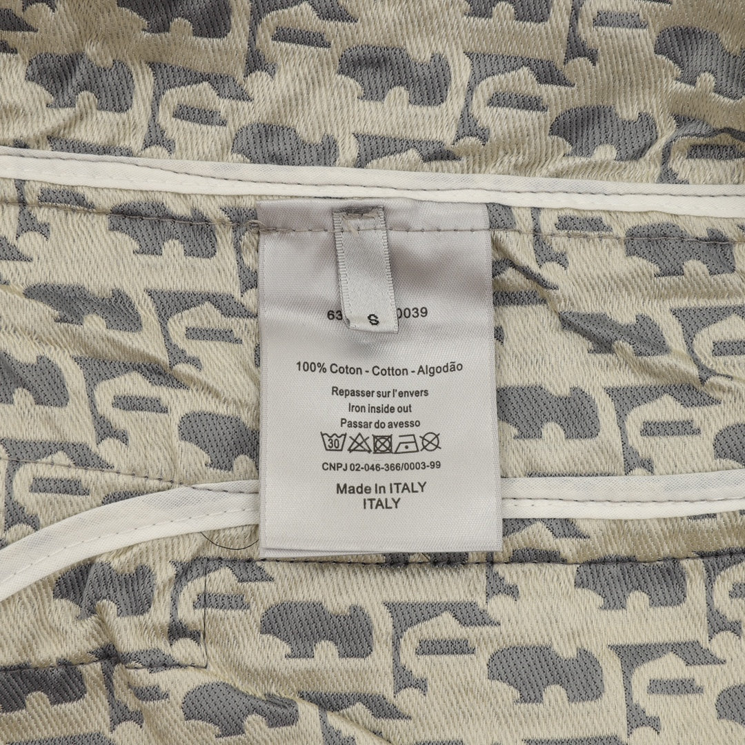 Cotton blend pants care label: 100% cotton, Made in Italy