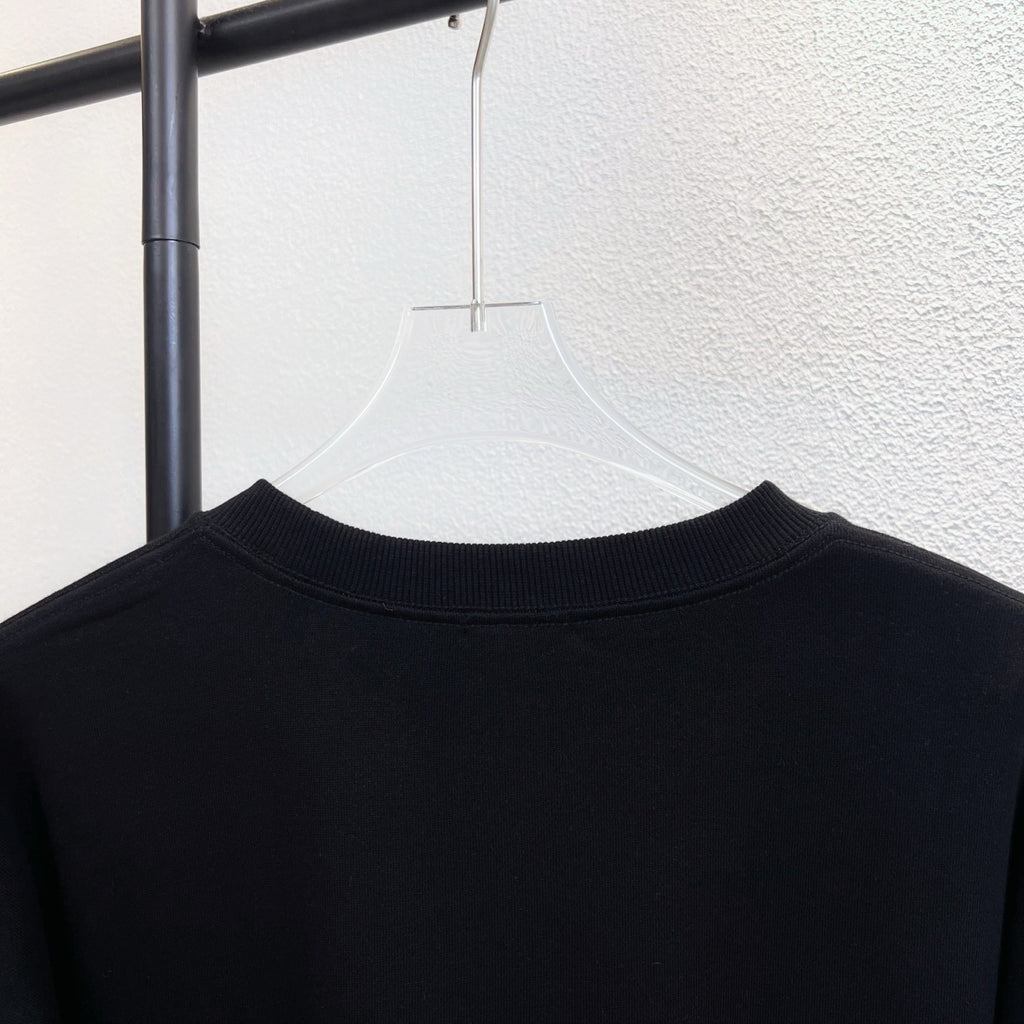 Black Burberry sweatshirt crew neck with ribbed collar trim