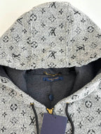 Louis Vuitton hoodie collar with hood, grey monogram knit and dark inner lining