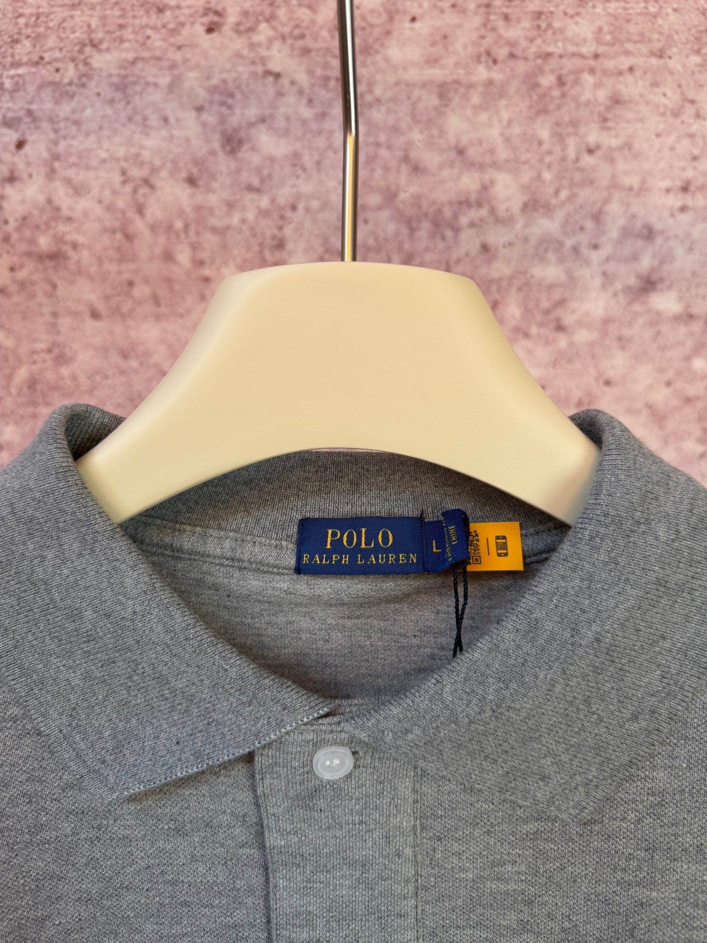 Ralph Lauren long-sleeve polo shirt neckline with brand tag and button placket