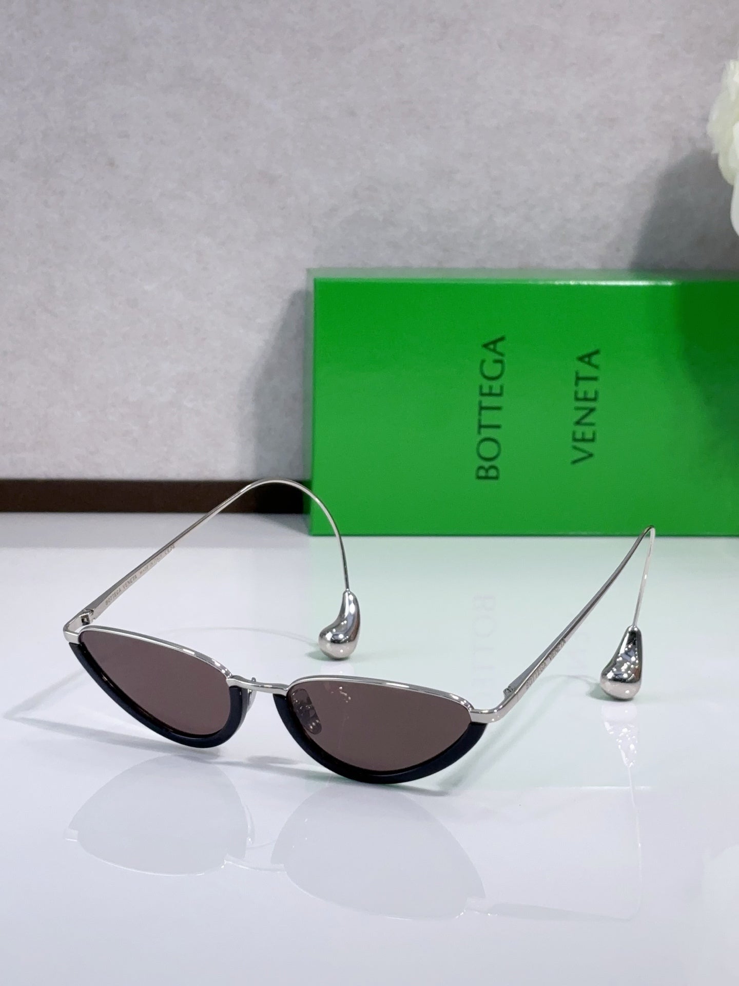 Bottega Veneta Glasses