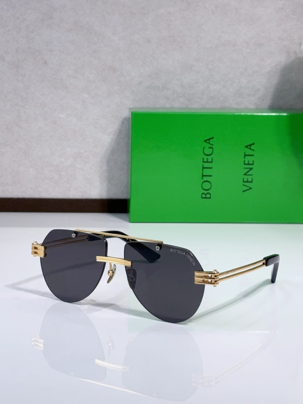 Bottega Veneta Glasses