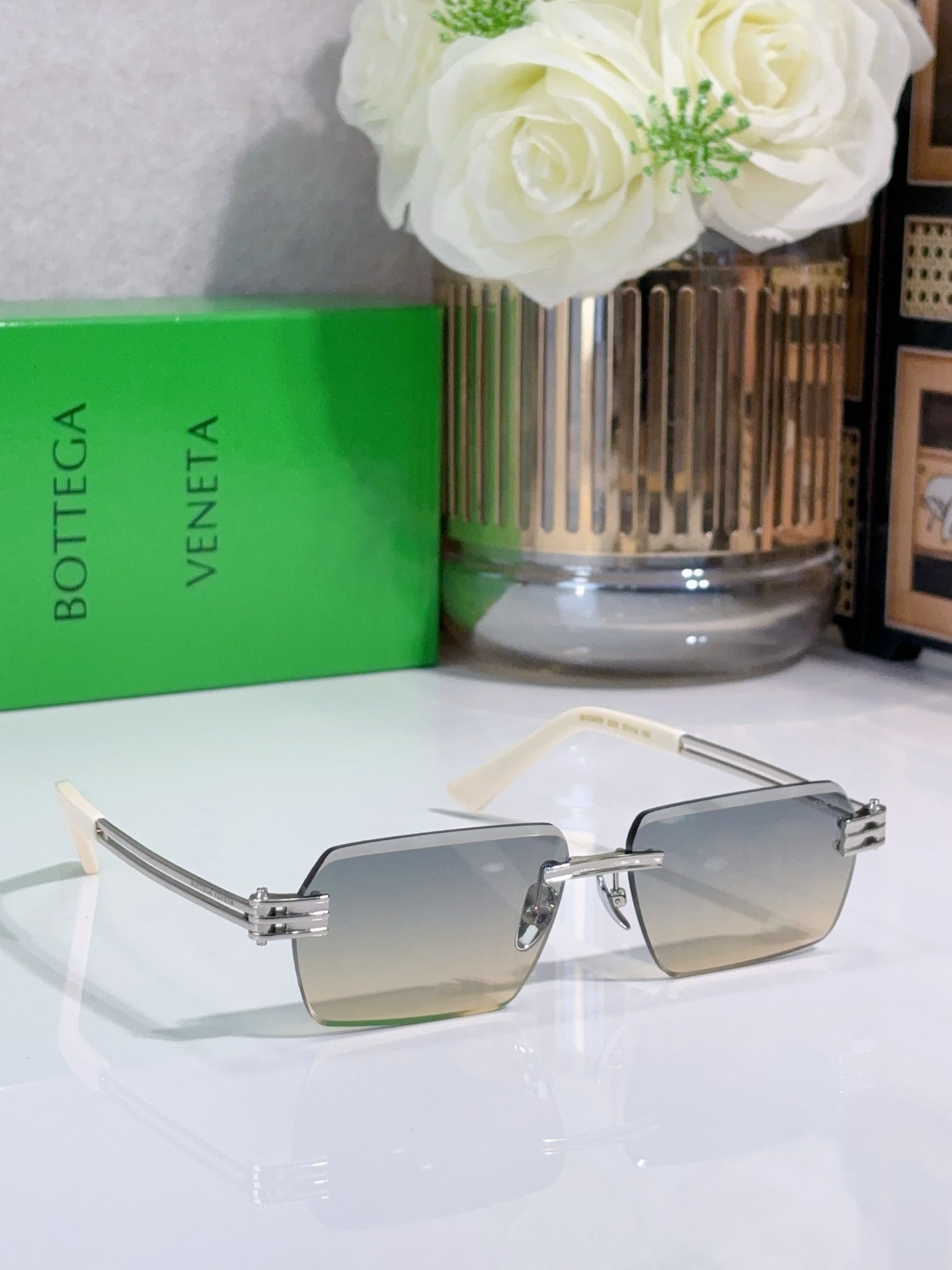Bottega Veneta Glasses