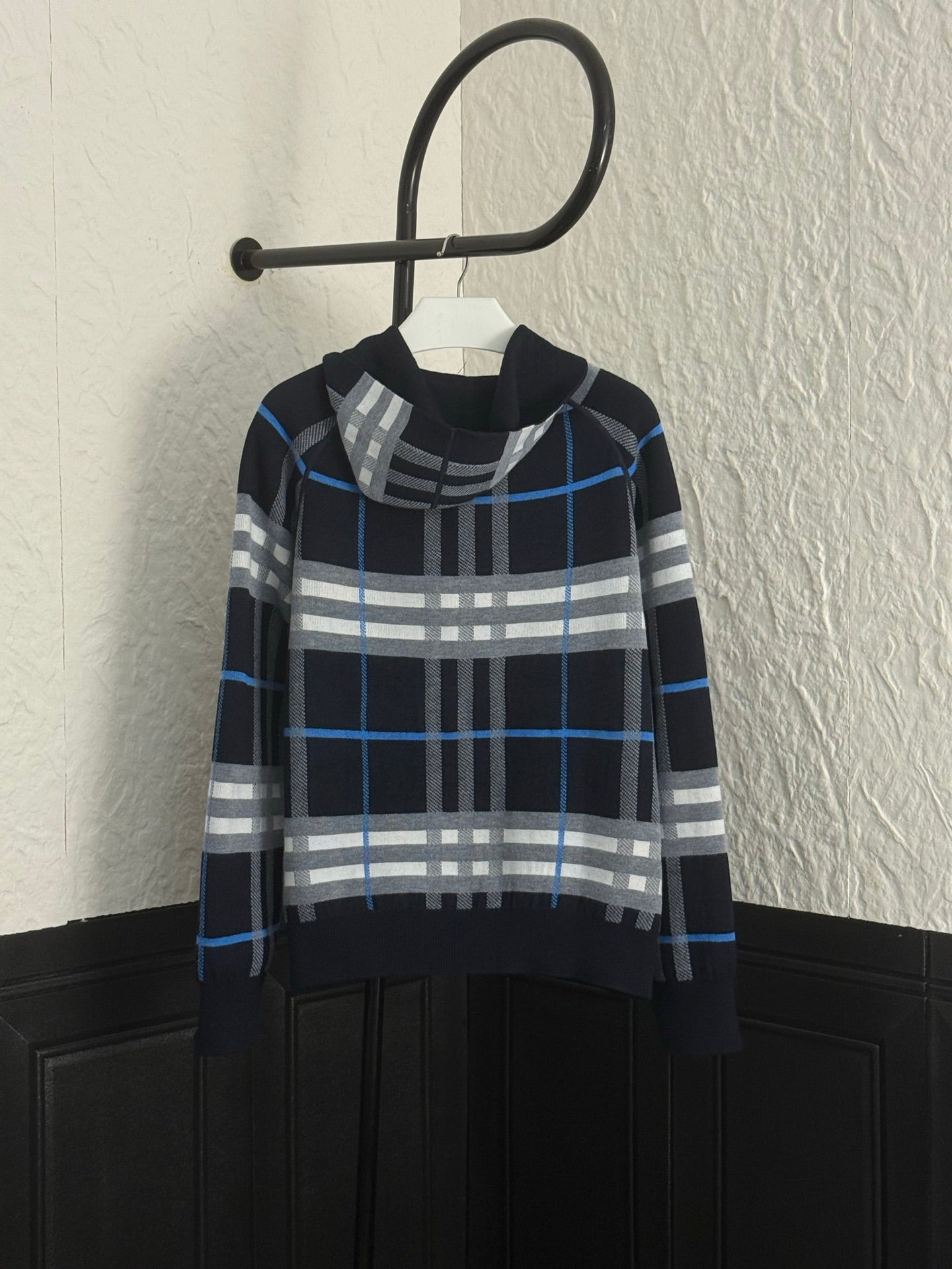 Navy Burberry plaid hooded sweatshirt with striped pattern and gold zipper