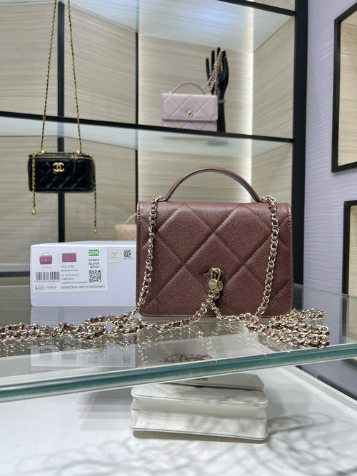 Quilted leather handbag with chain strap, burgundy, gold-tone CC logo