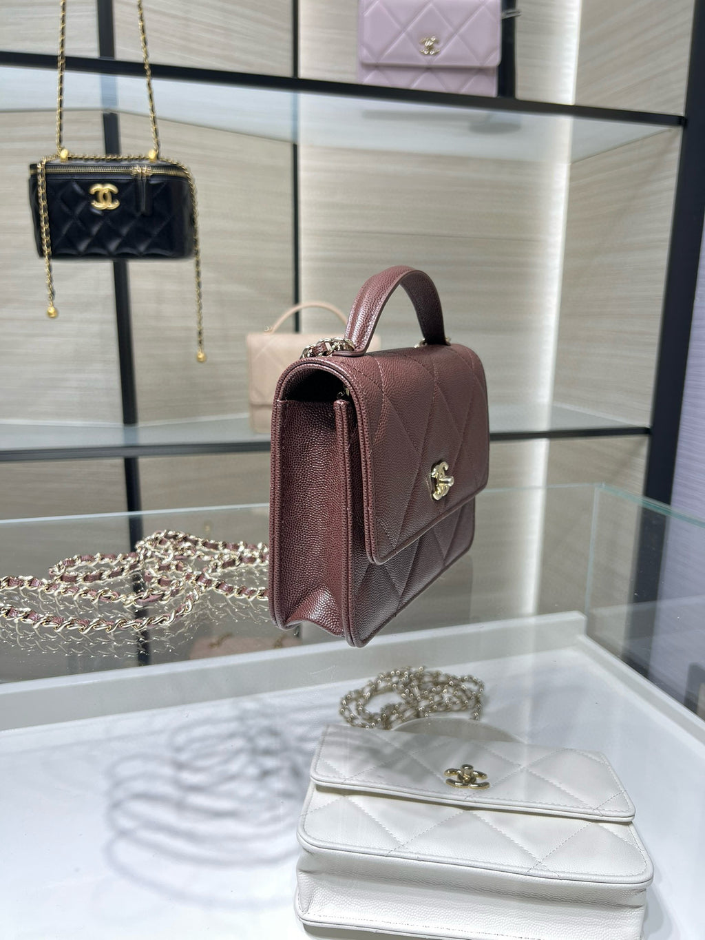 Quilted leather flap bag, burgundy, top handle, gold-tone CC logo