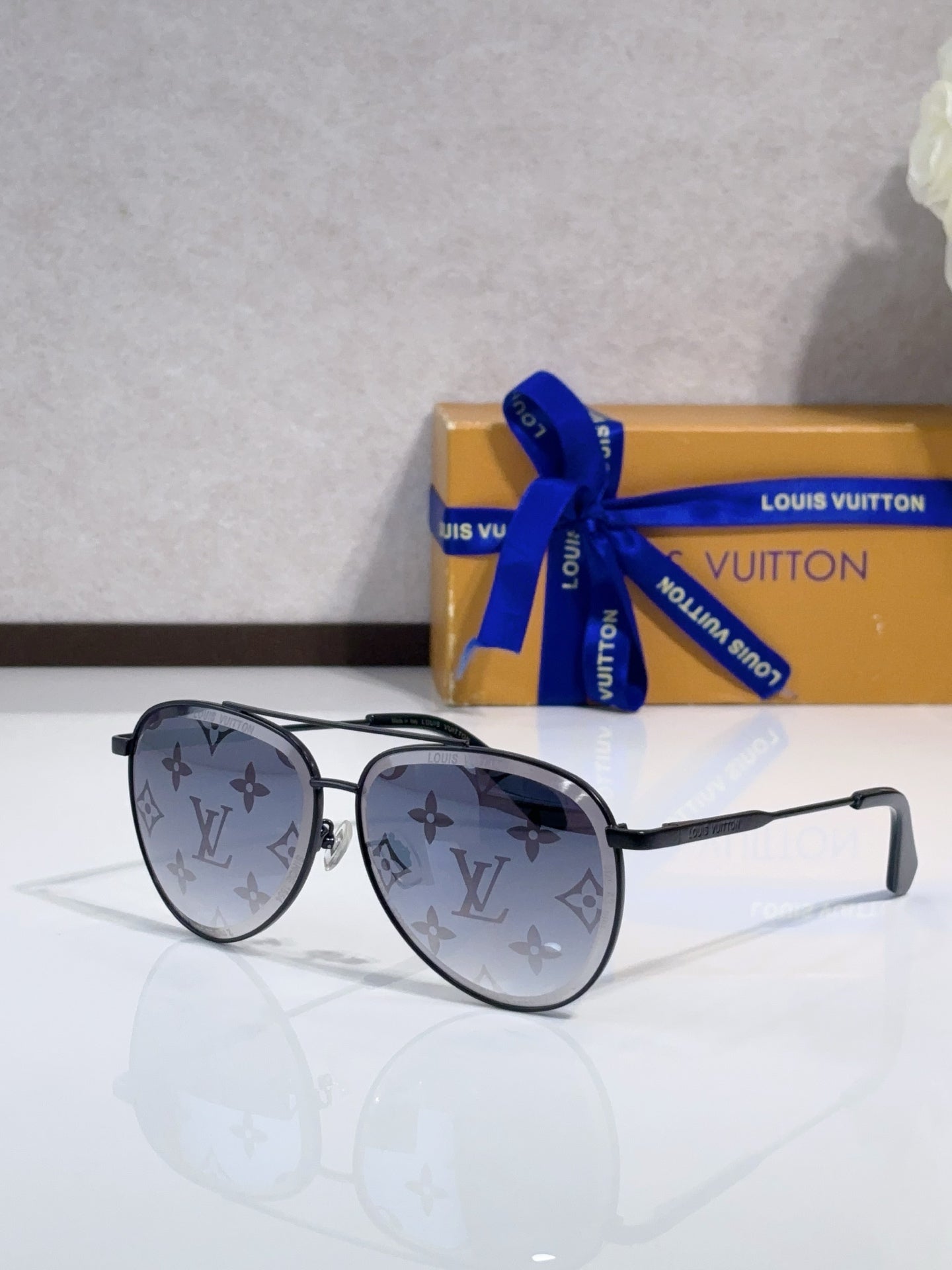 Louis Vuitton Glasses