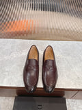 Burgundy leather unisex loafer with DD strap detail, round toe