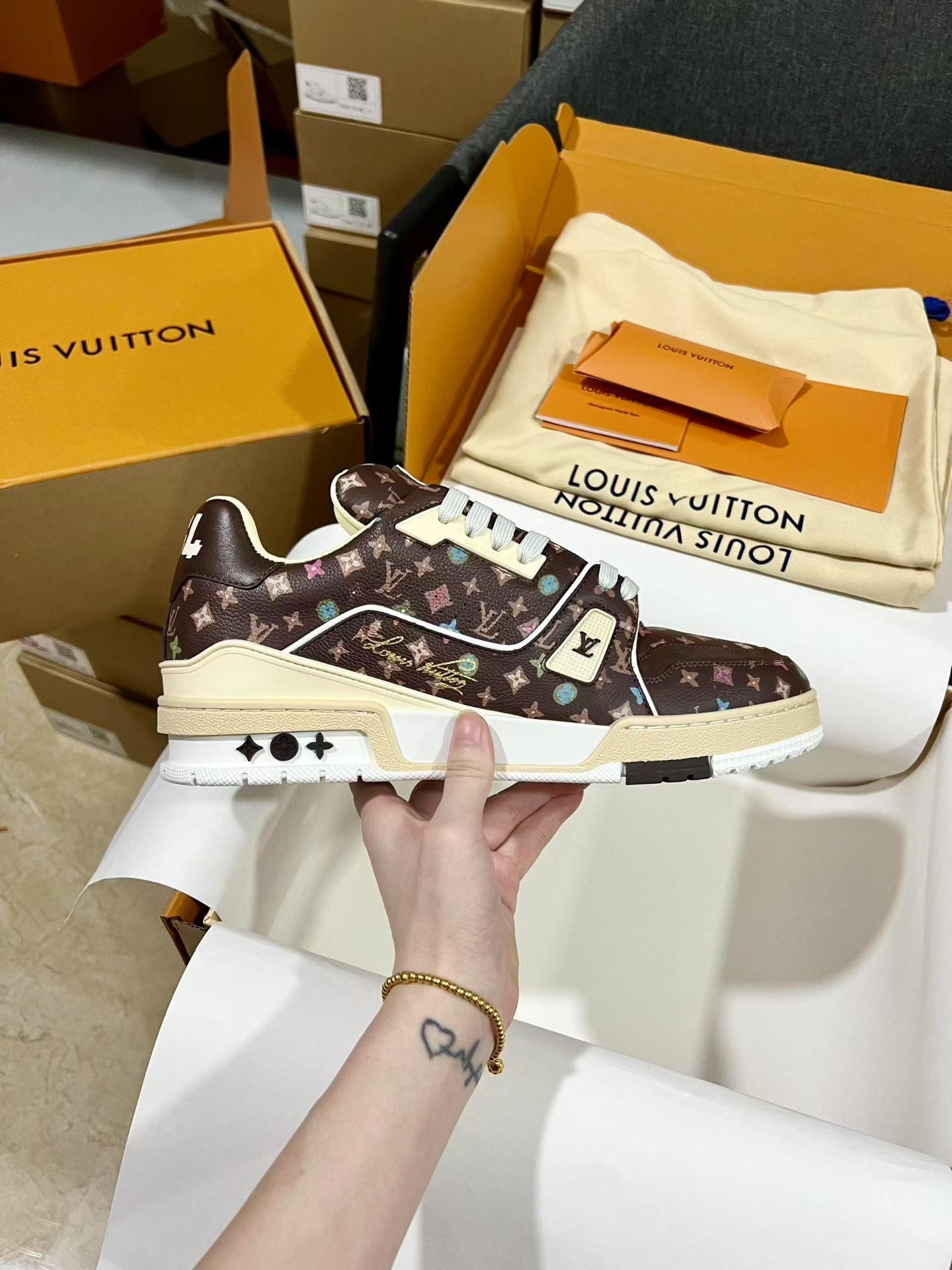 Luxury Shoes Louis Vuitton Trainer