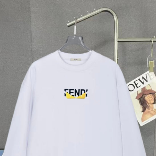 White Fendi crewneck sweatshirt with long sleeves and chest logo