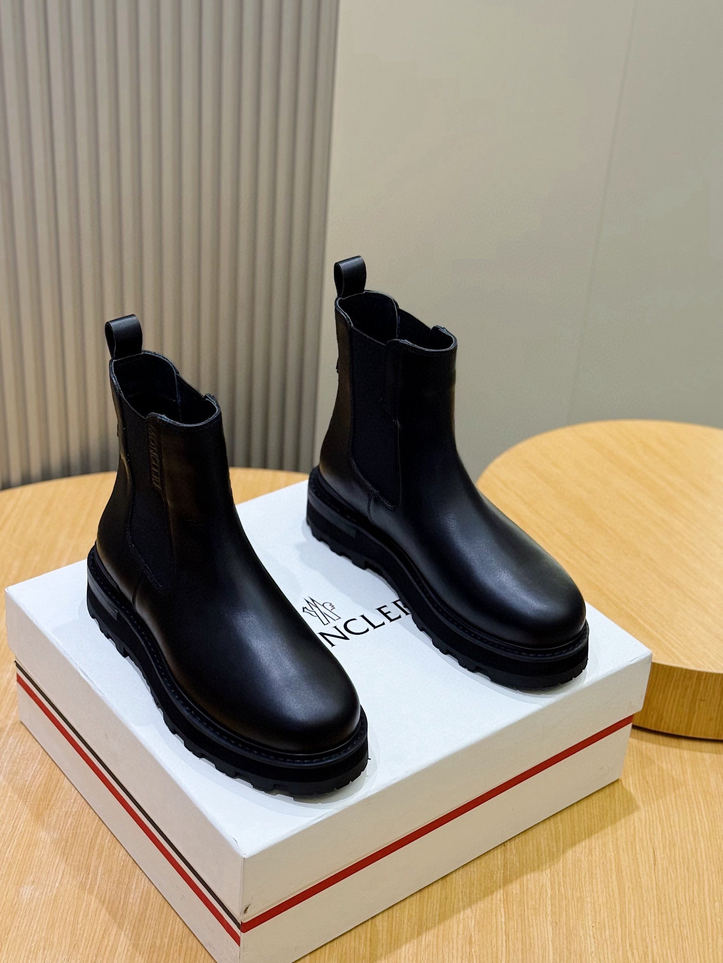 Luxury Shoes Moncler