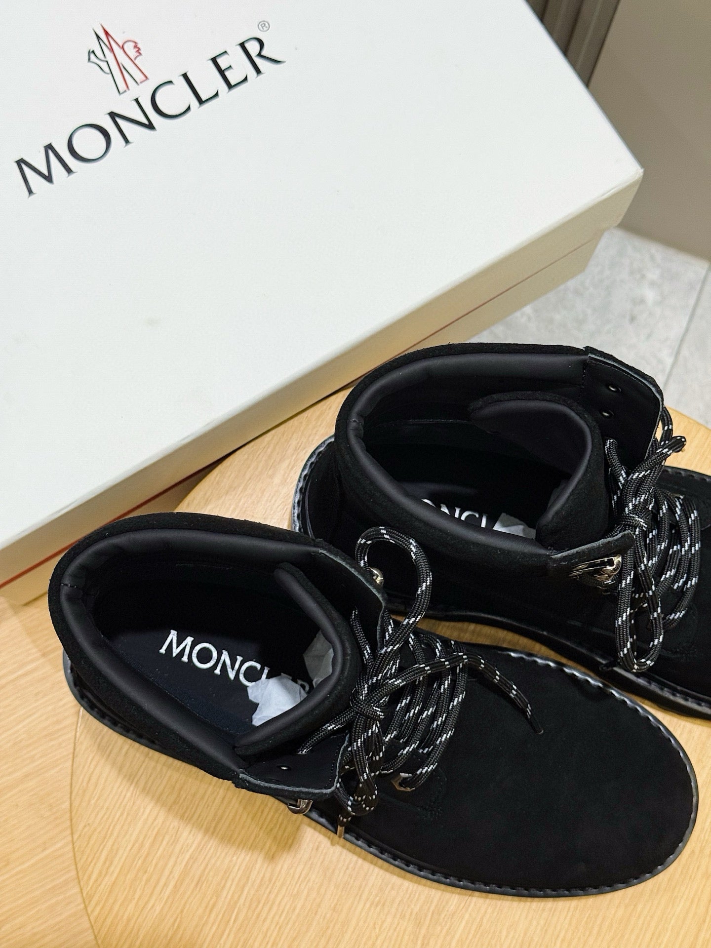 Luxury Shoes Moncler