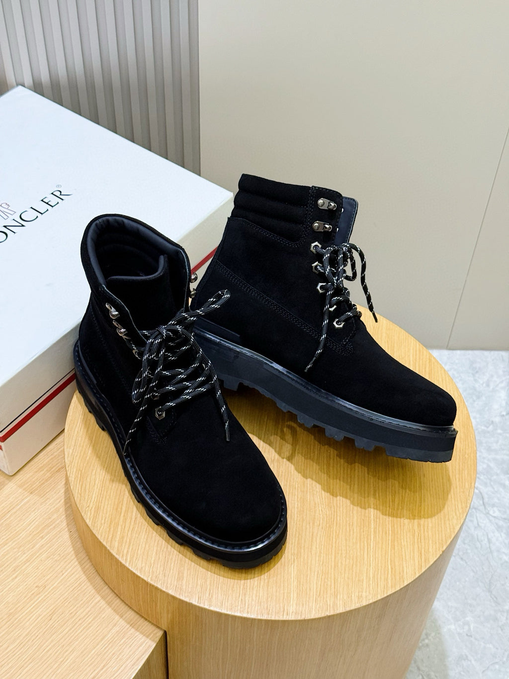 Luxury Shoes Moncler