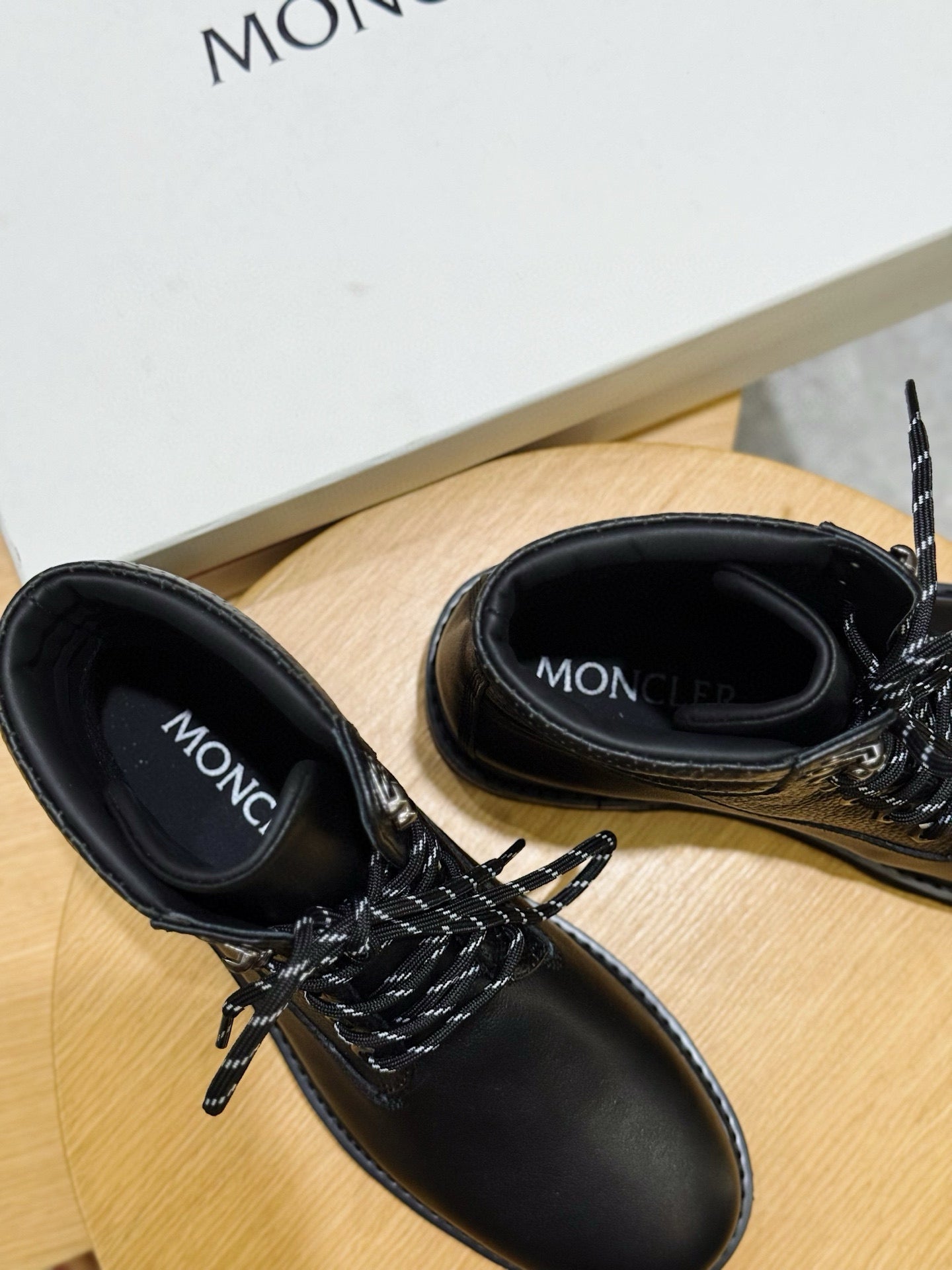 Luxury Shoes Moncler