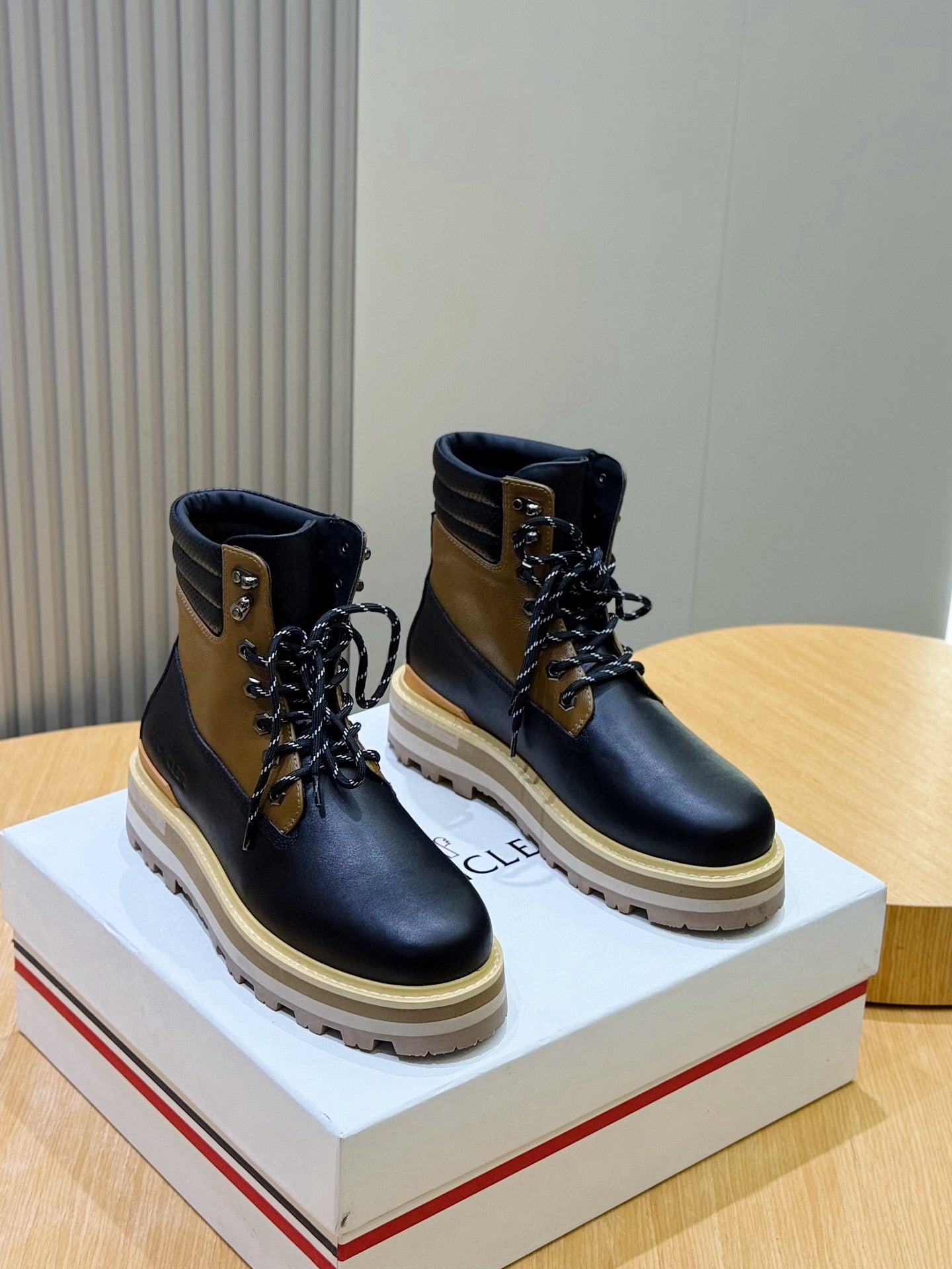 Luxury Shoes Moncler