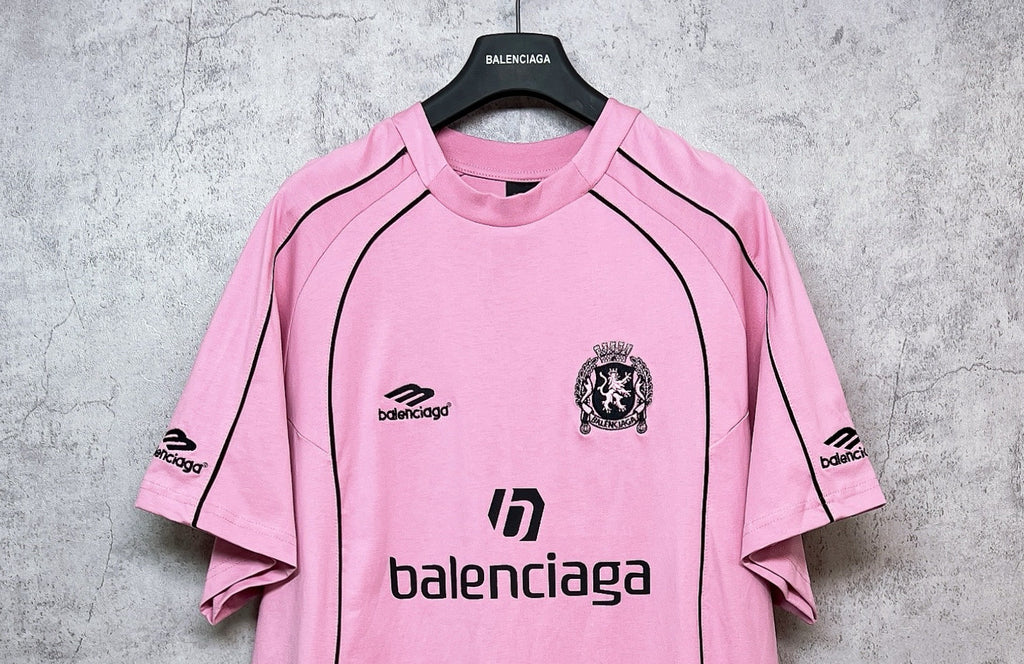 Balenciaga short-sleeve T-shirt, pink with black crest and balenciaga logo front