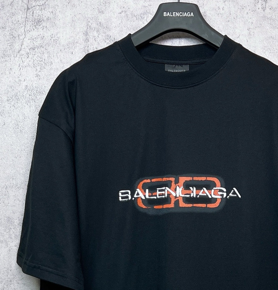 Balenciaga black short-sleeve T-shirt with centered logo graphic, crew neck