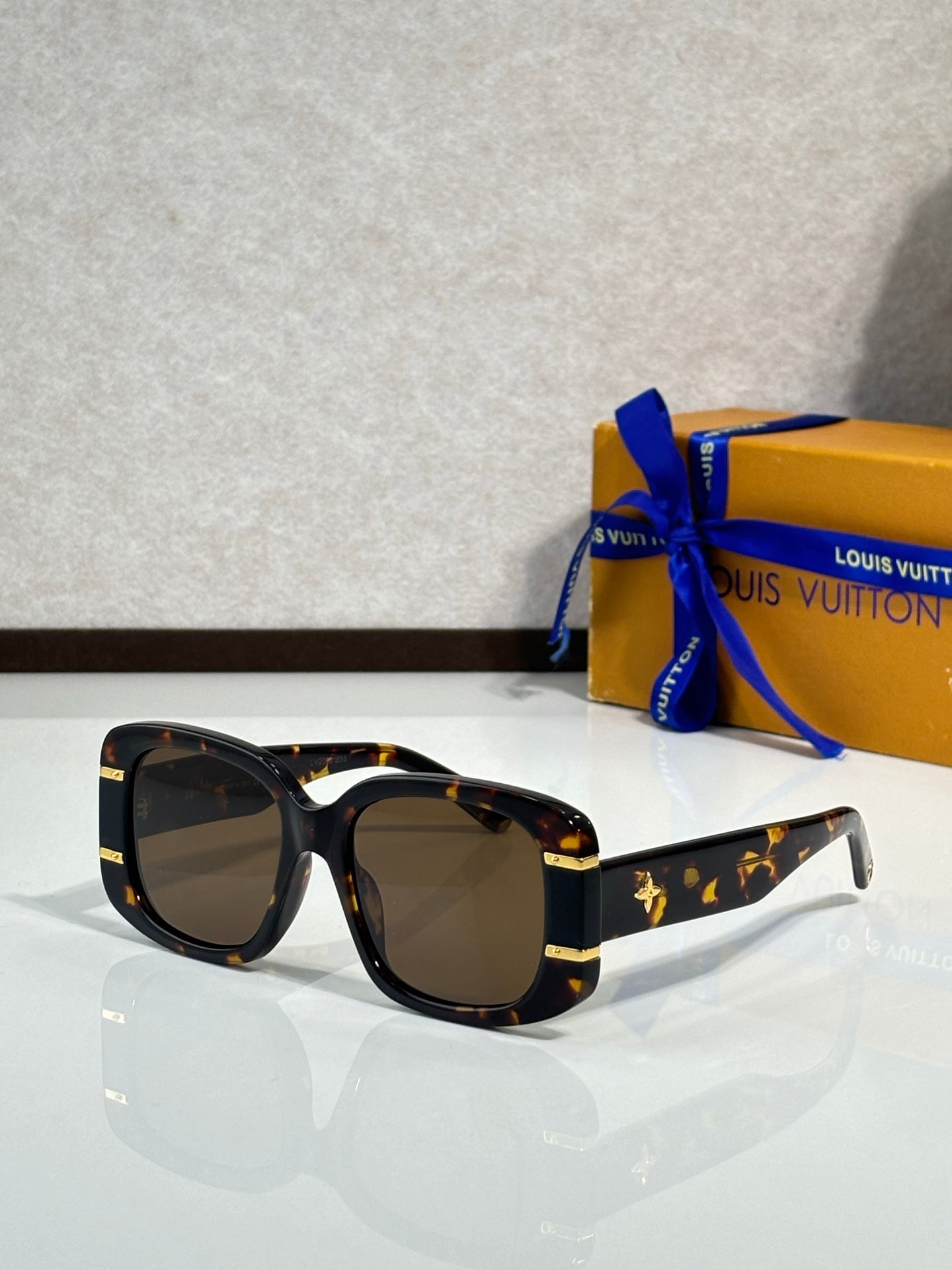 Louis Vuitton Glasses
