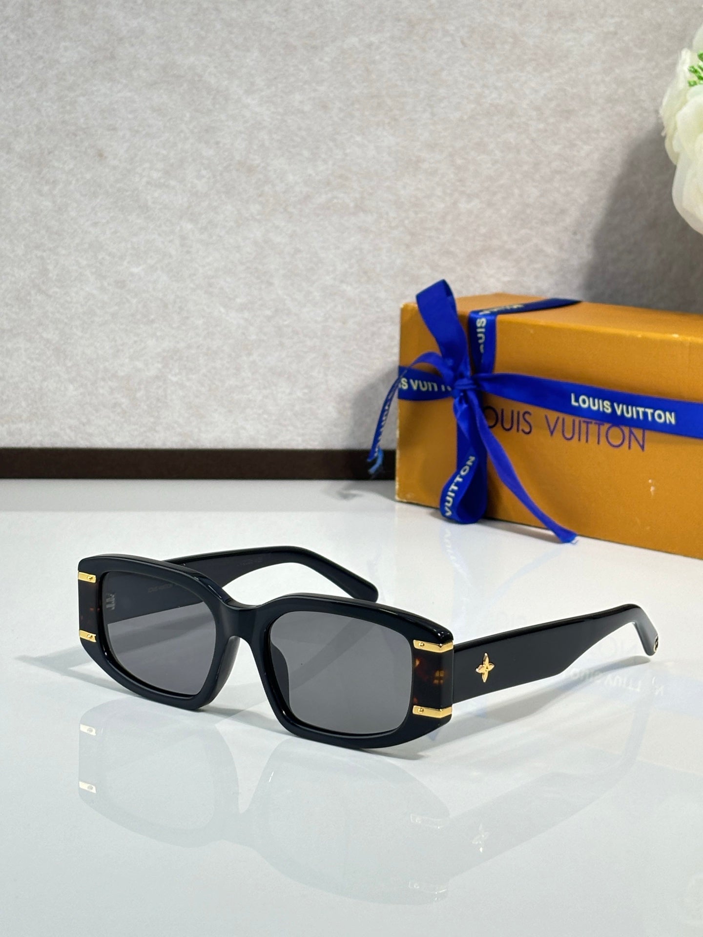 Louis Vuitton Glasses