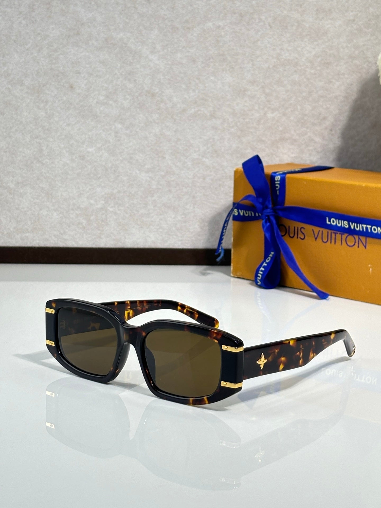 Louis Vuitton Glasses