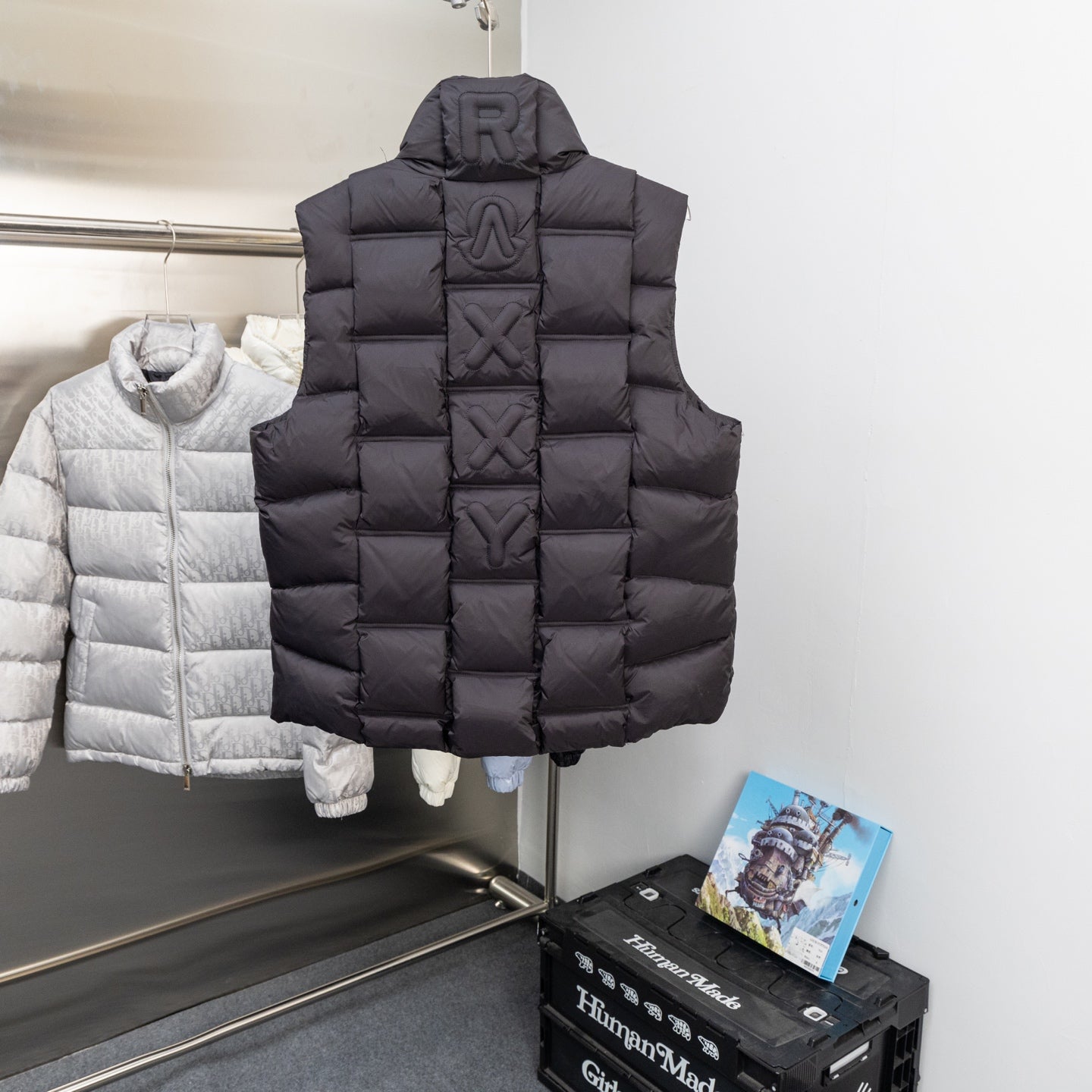 Moncler hooded puffer vest back, black with raised letter-style quilting