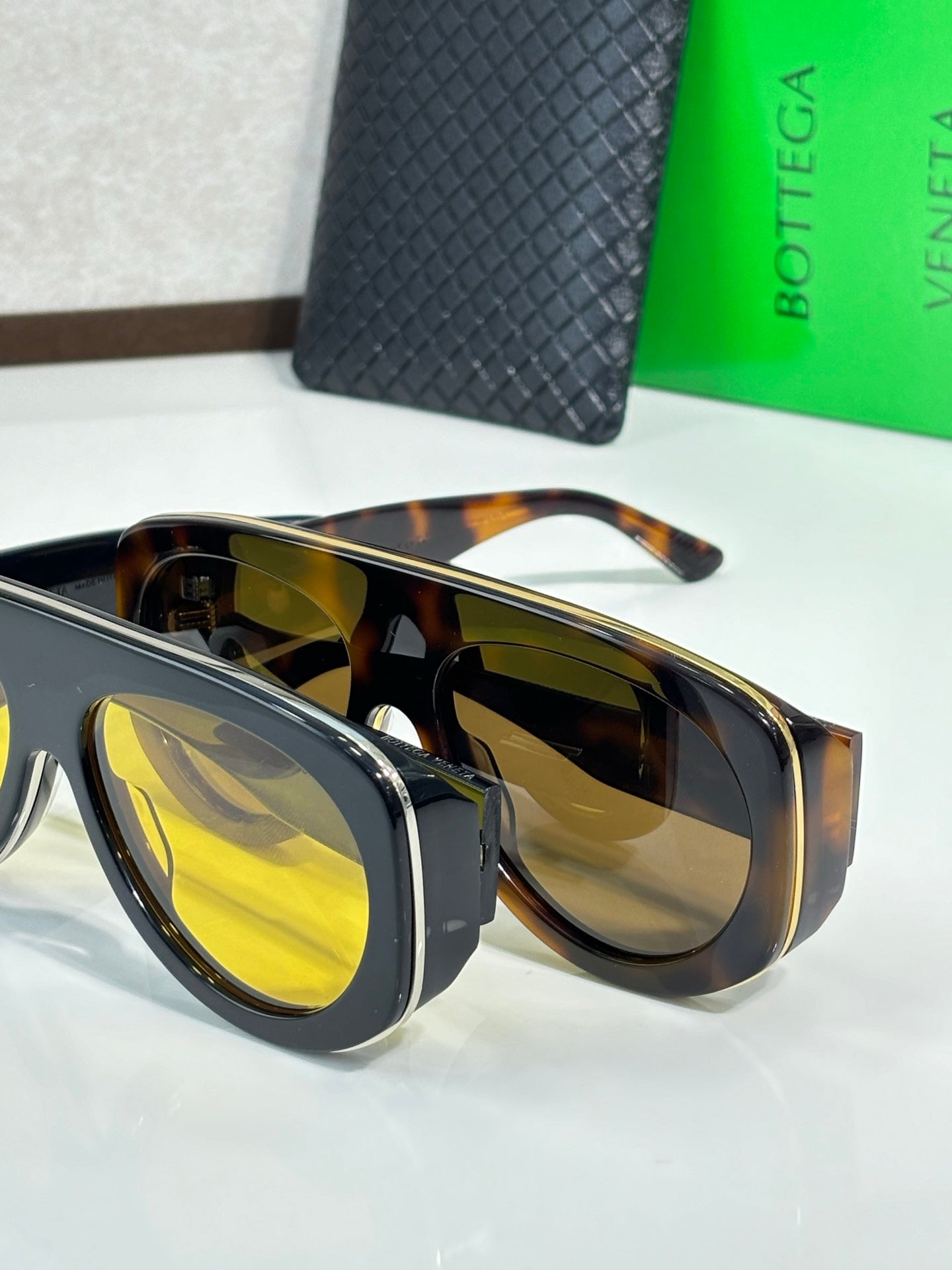 Bottega Veneta Glasses