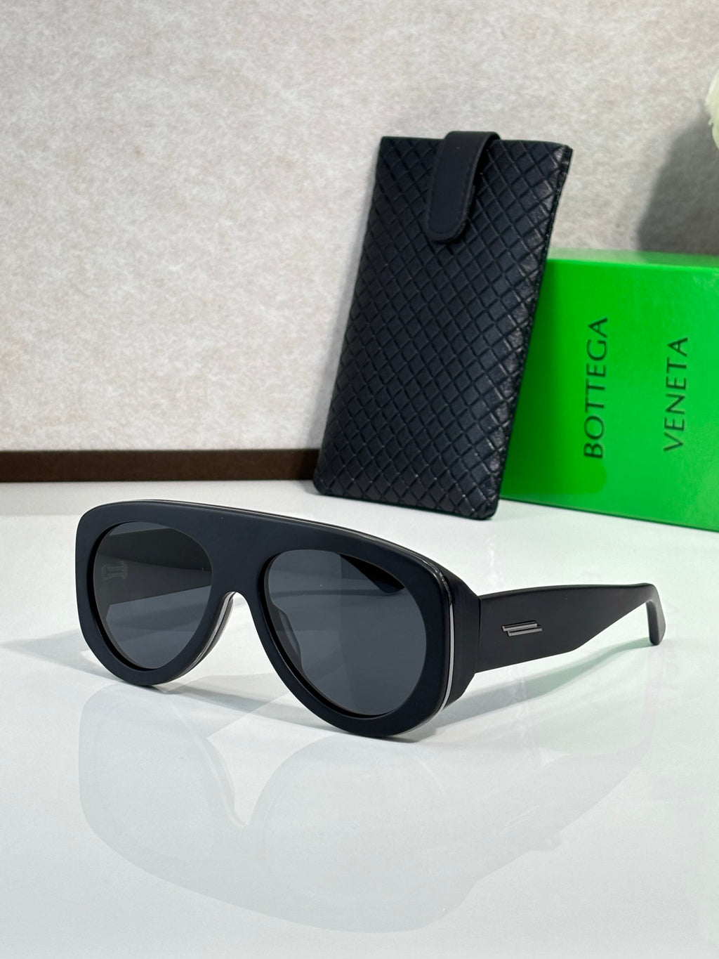 Bottega Veneta Glasses