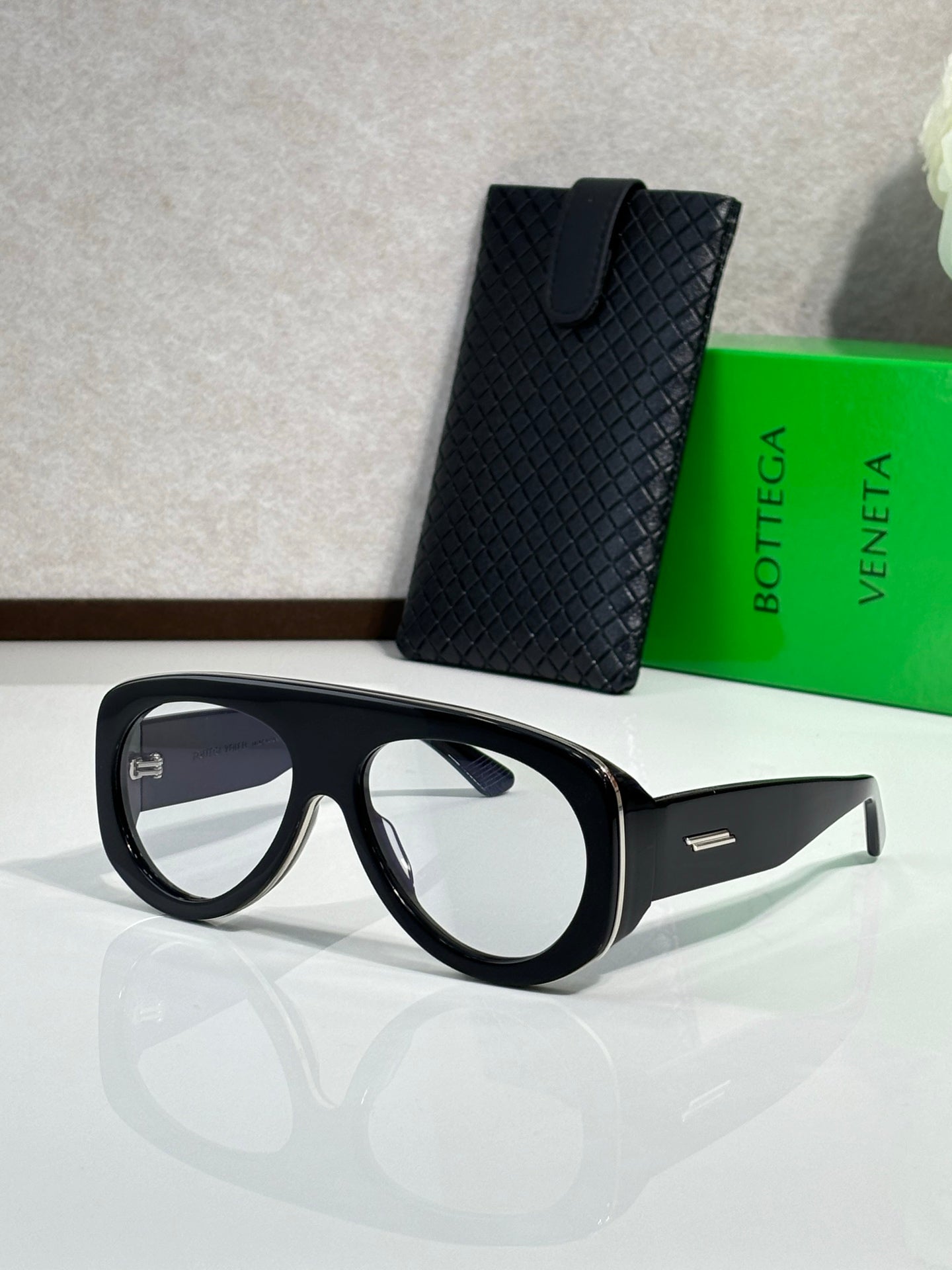Bottega Veneta Glasses