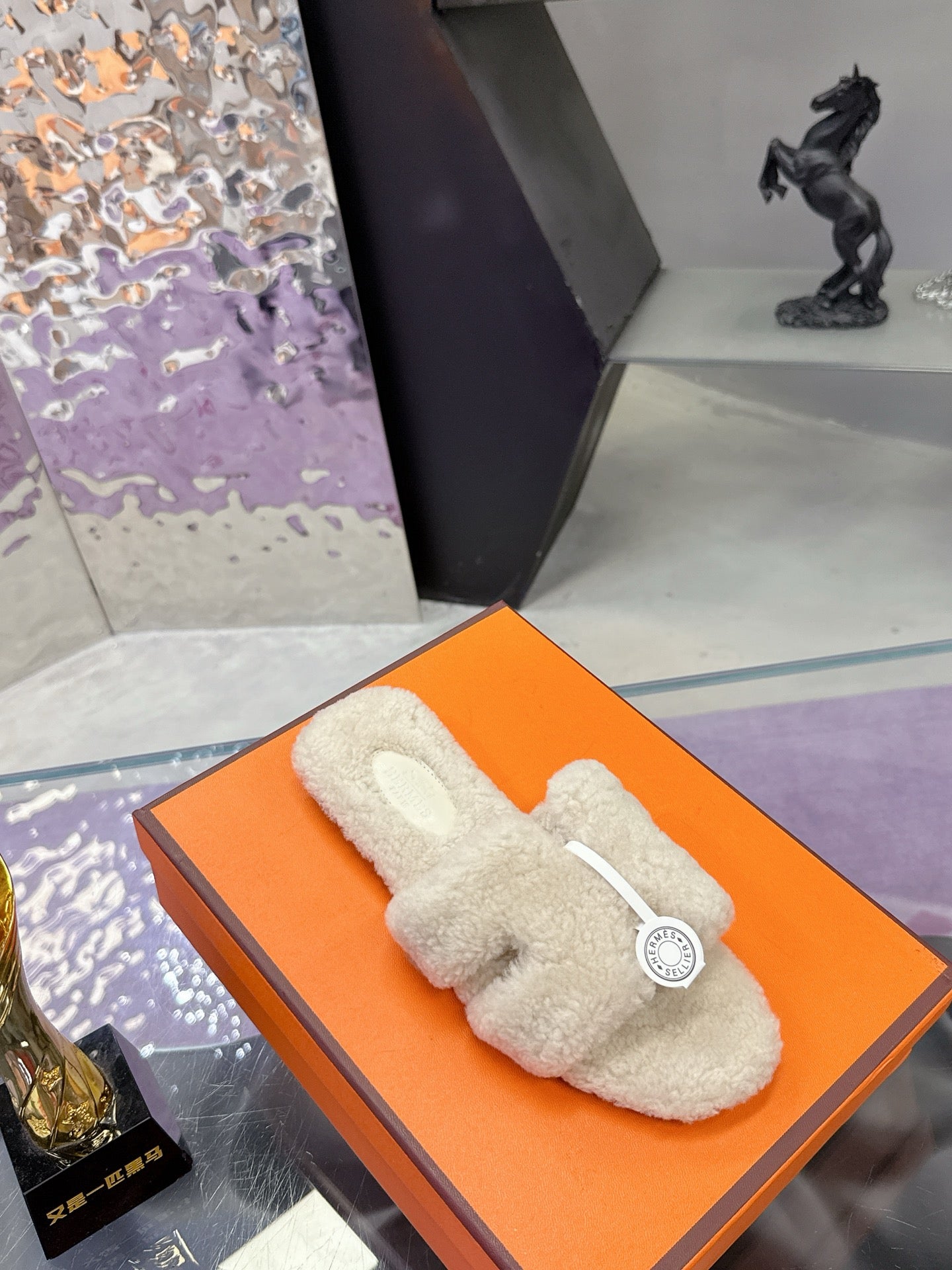 Hermes ladies shearling slides on orange box, cream fuzzy single slide