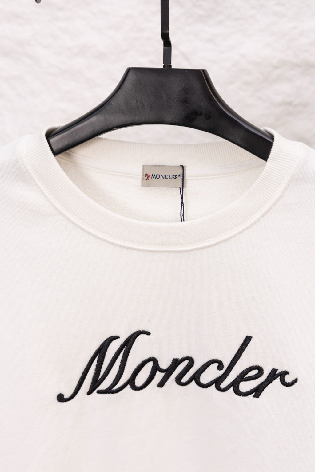 Moncler long-sleeve sweatshirt neckline, white, with Moncler logo