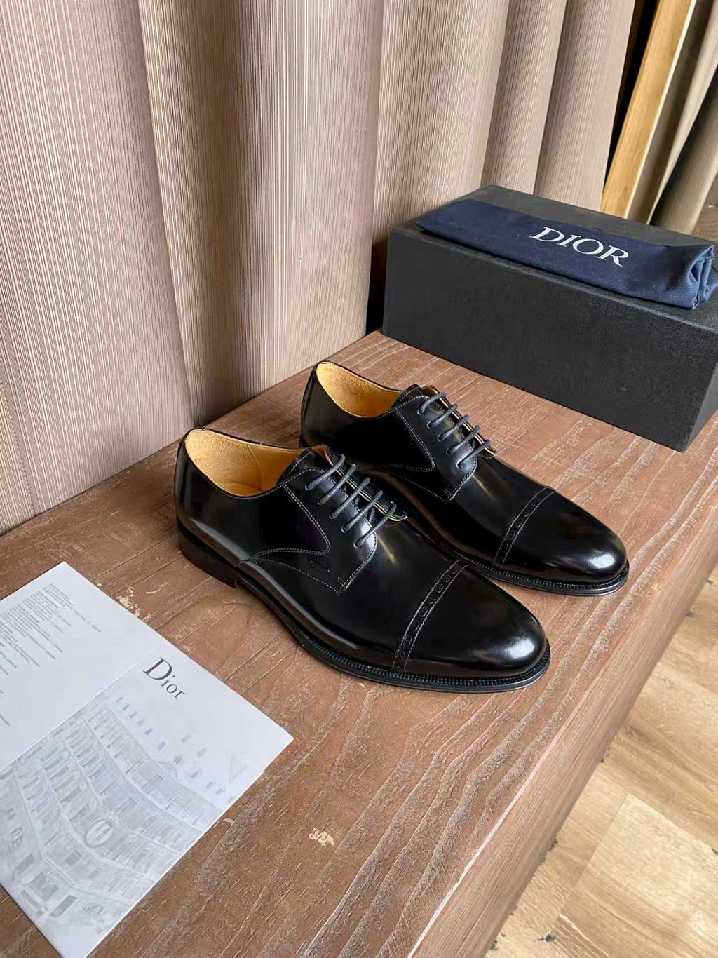 Dior unisex lace-up oxford dress shoes, black leather with glossy finish and laces