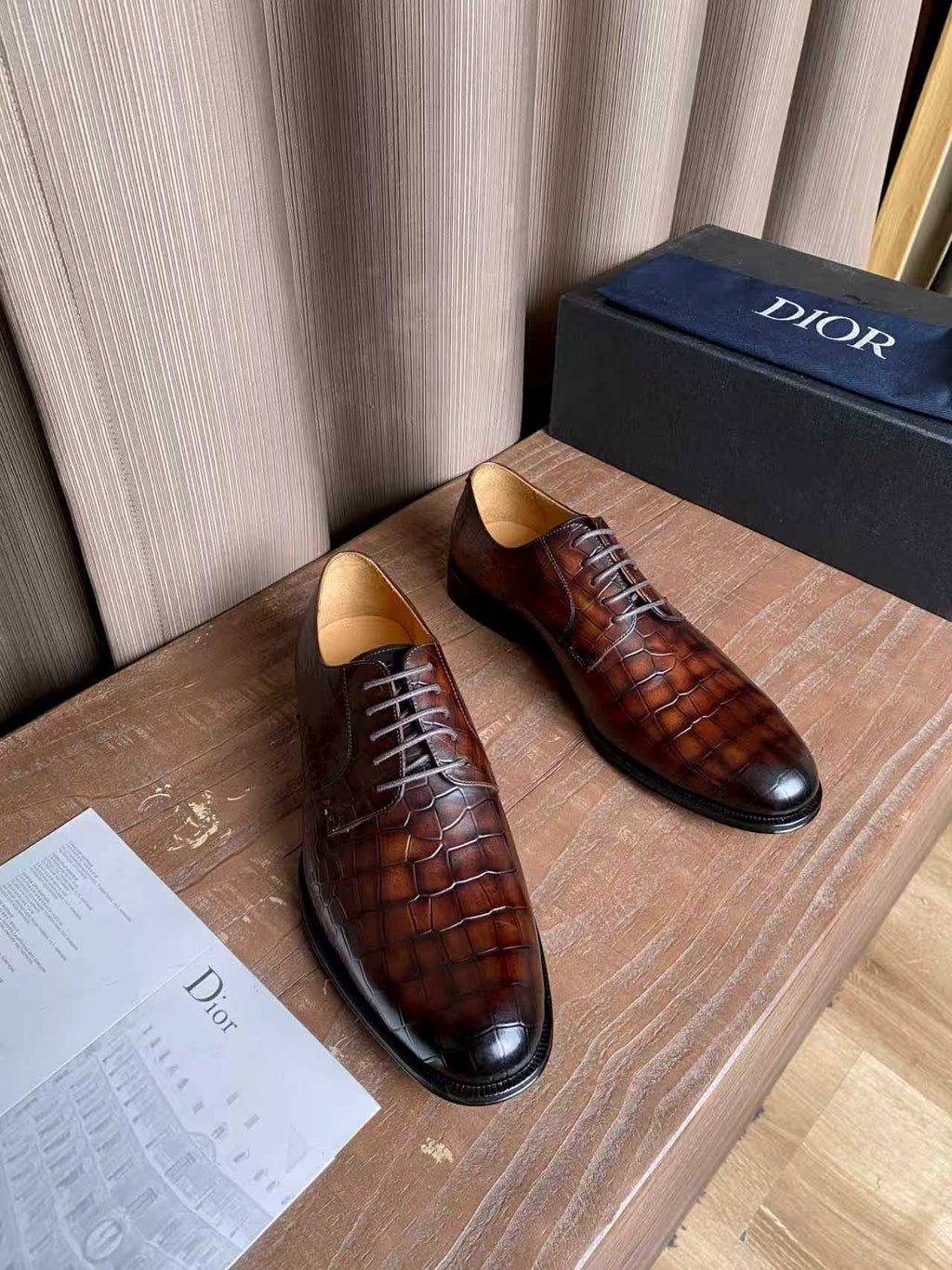 Dior unisex dark brown leather oxford shoes with lace-up design