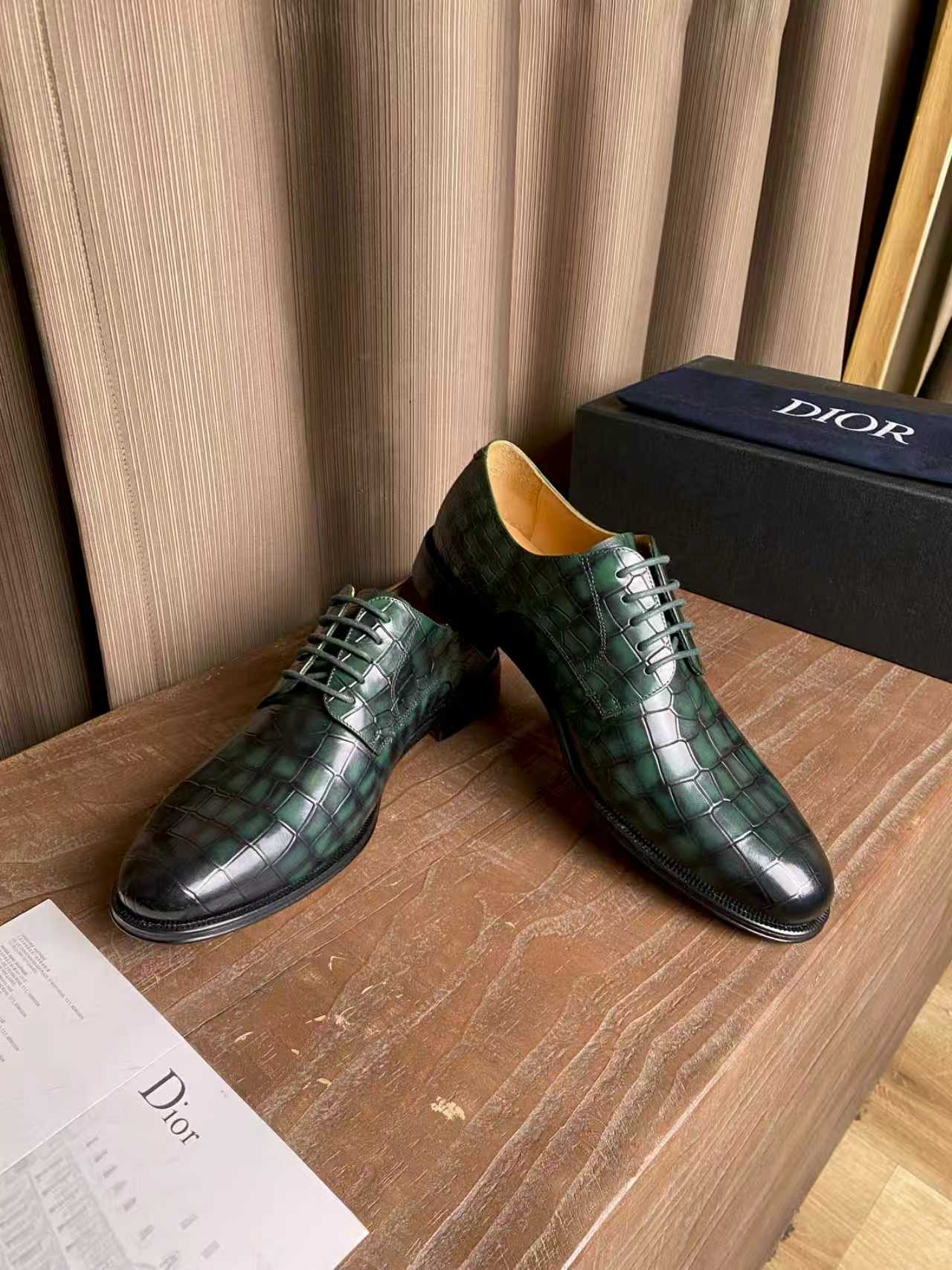 Dior unisex lace-up dress shoes, dark green crocodile-pattern leather with laces