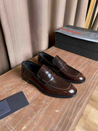 Brown patent leather loafers with stitched apron detail, low profile slip-on