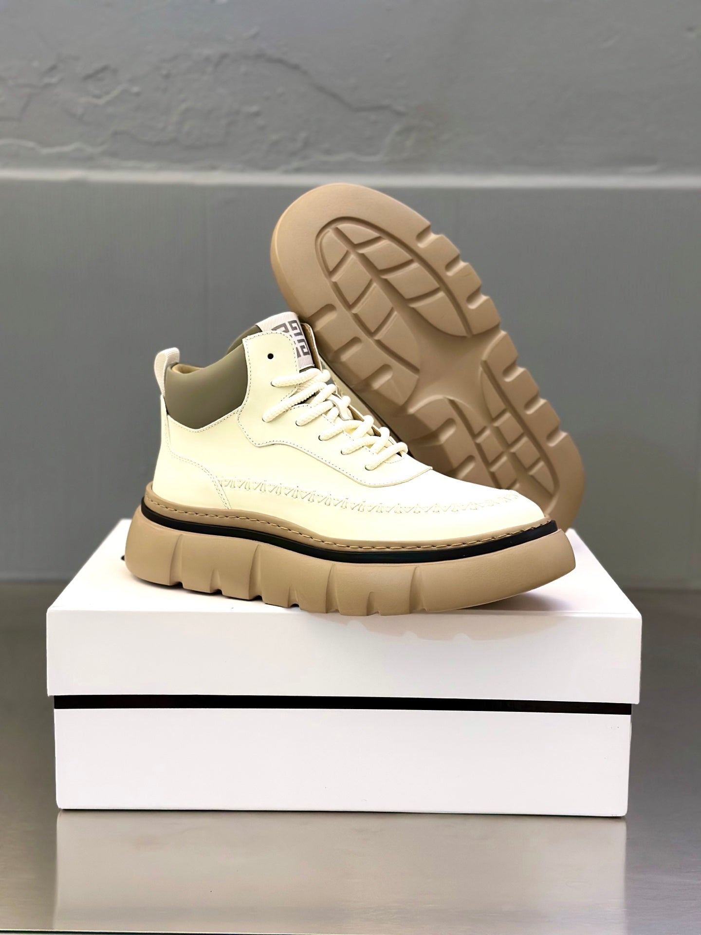 Luxury Shoes Givenchy
