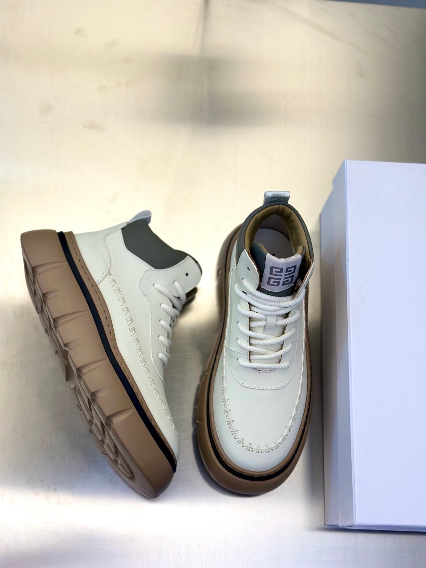 Luxury Shoes Givenchy