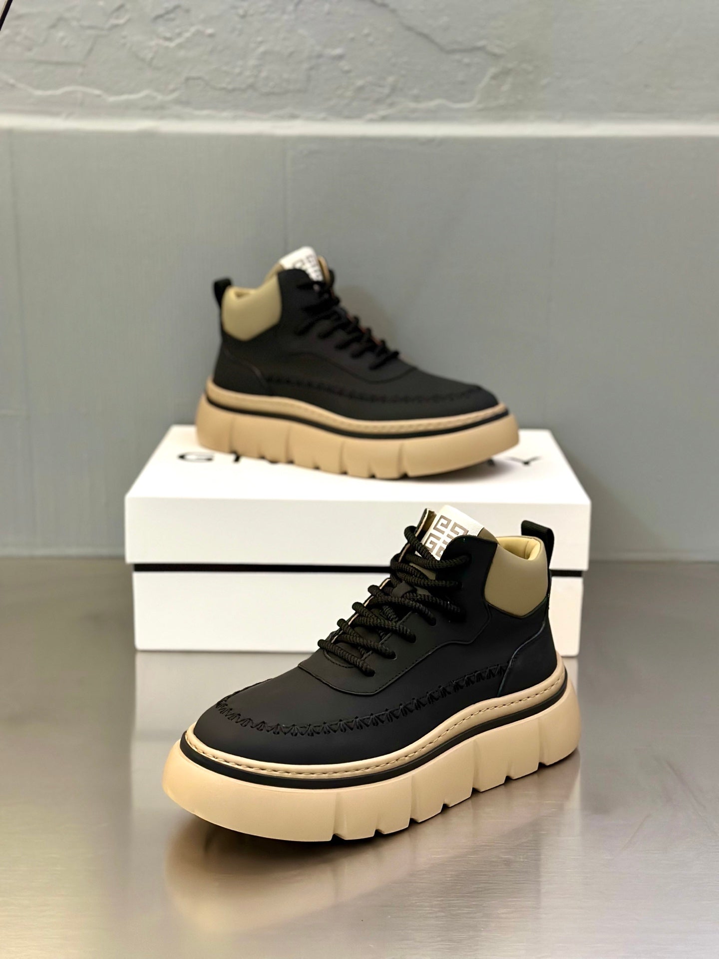Luxury Shoes Givenchy