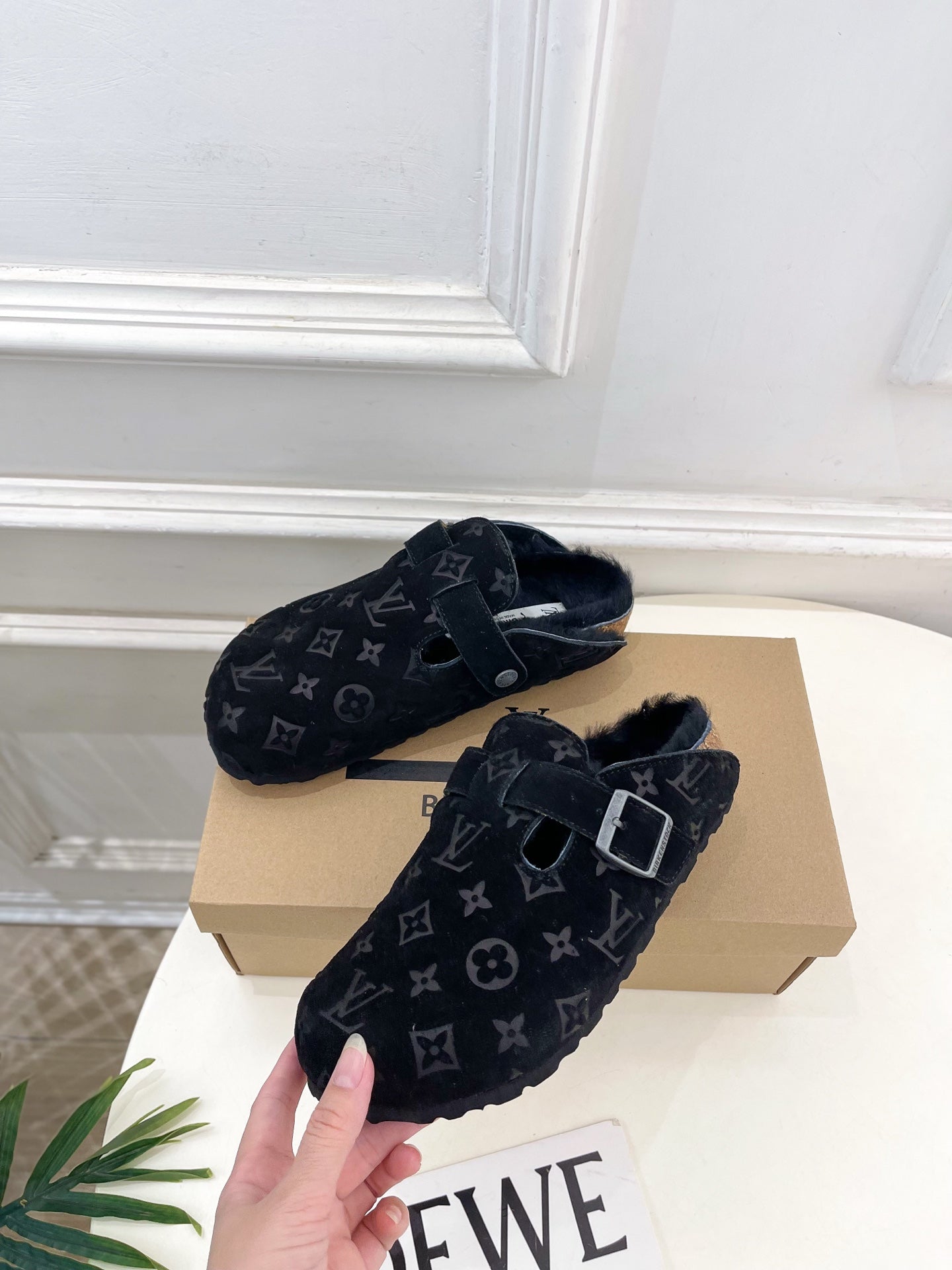 Luxury Shoes Louis Vuitton Sandals