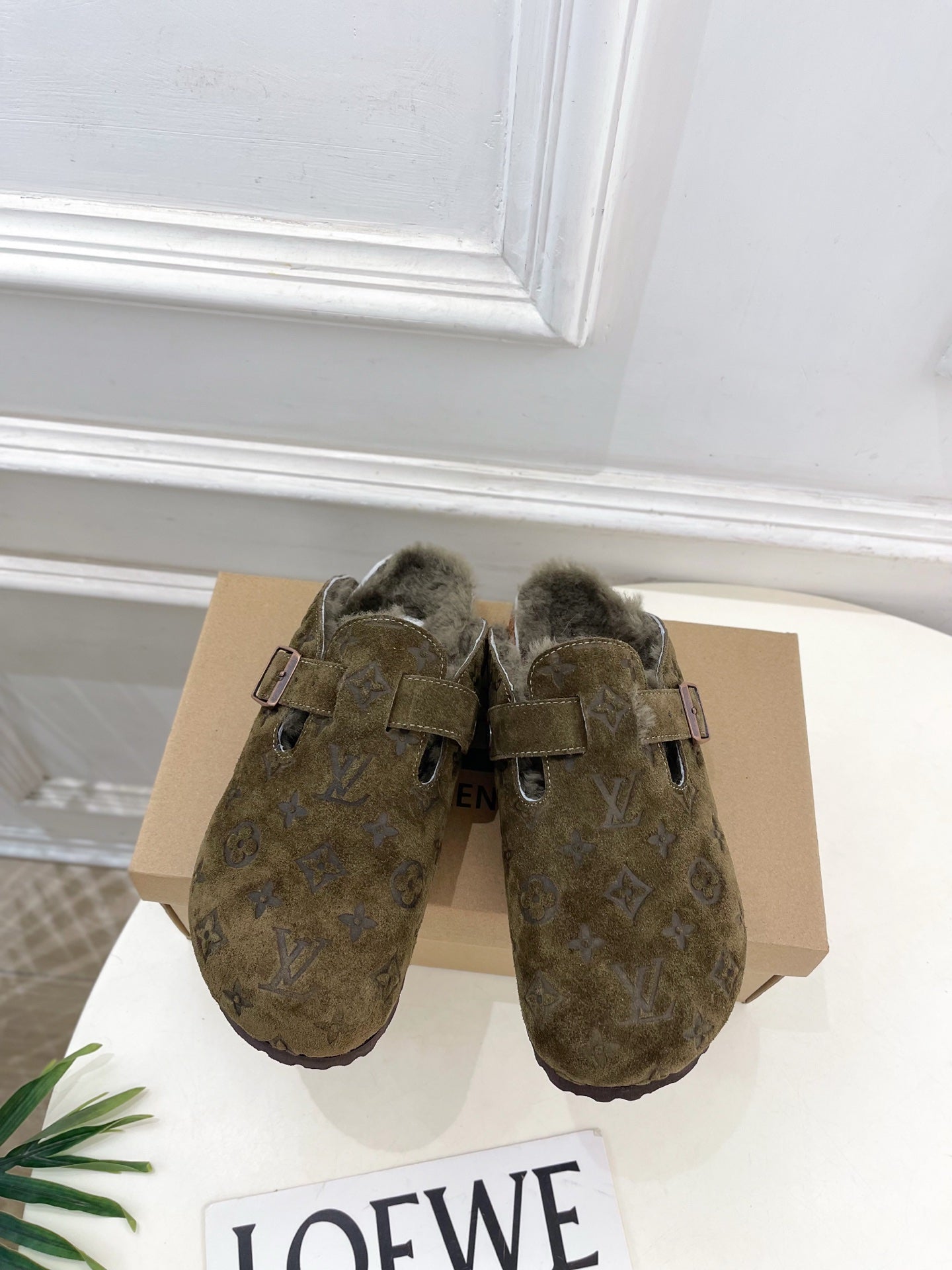 Luxury Shoes Louis Vuitton Sandals