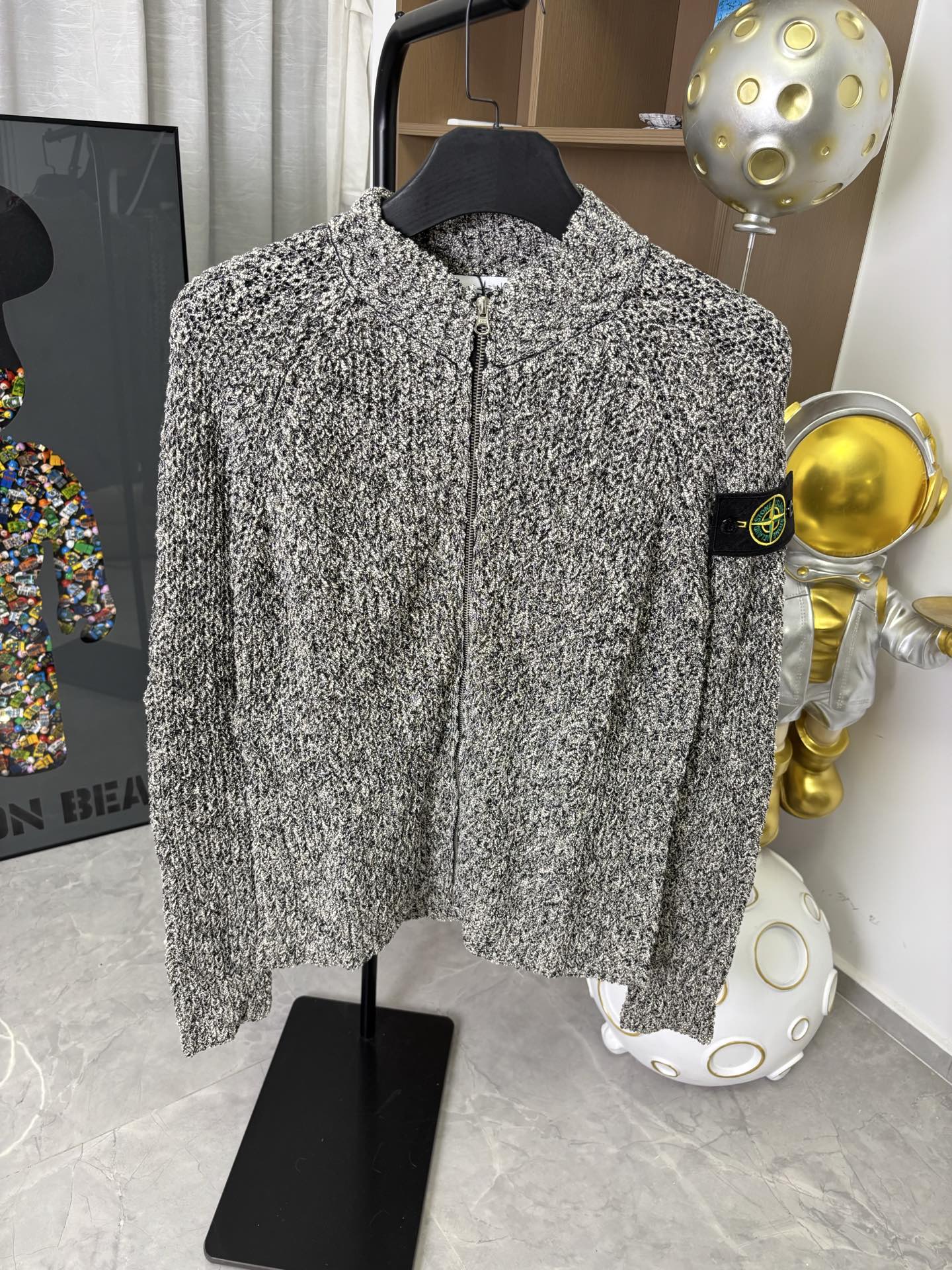 Textured zip jacket in black and white speckle, stand collar, full front zipper