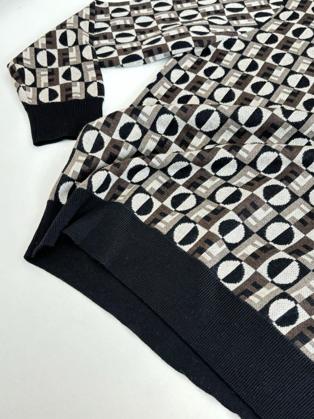 Long-sleeve knit sweater with Fendi monogram pattern and dark ribbed trim