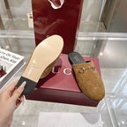 Gucci unisex GG-pattern mule with gold horsebit, tan upper, held with sole