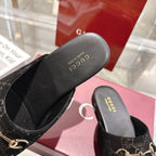 Gucci unisex mule slide footbed and upper, black GG fabric with gold horsebit