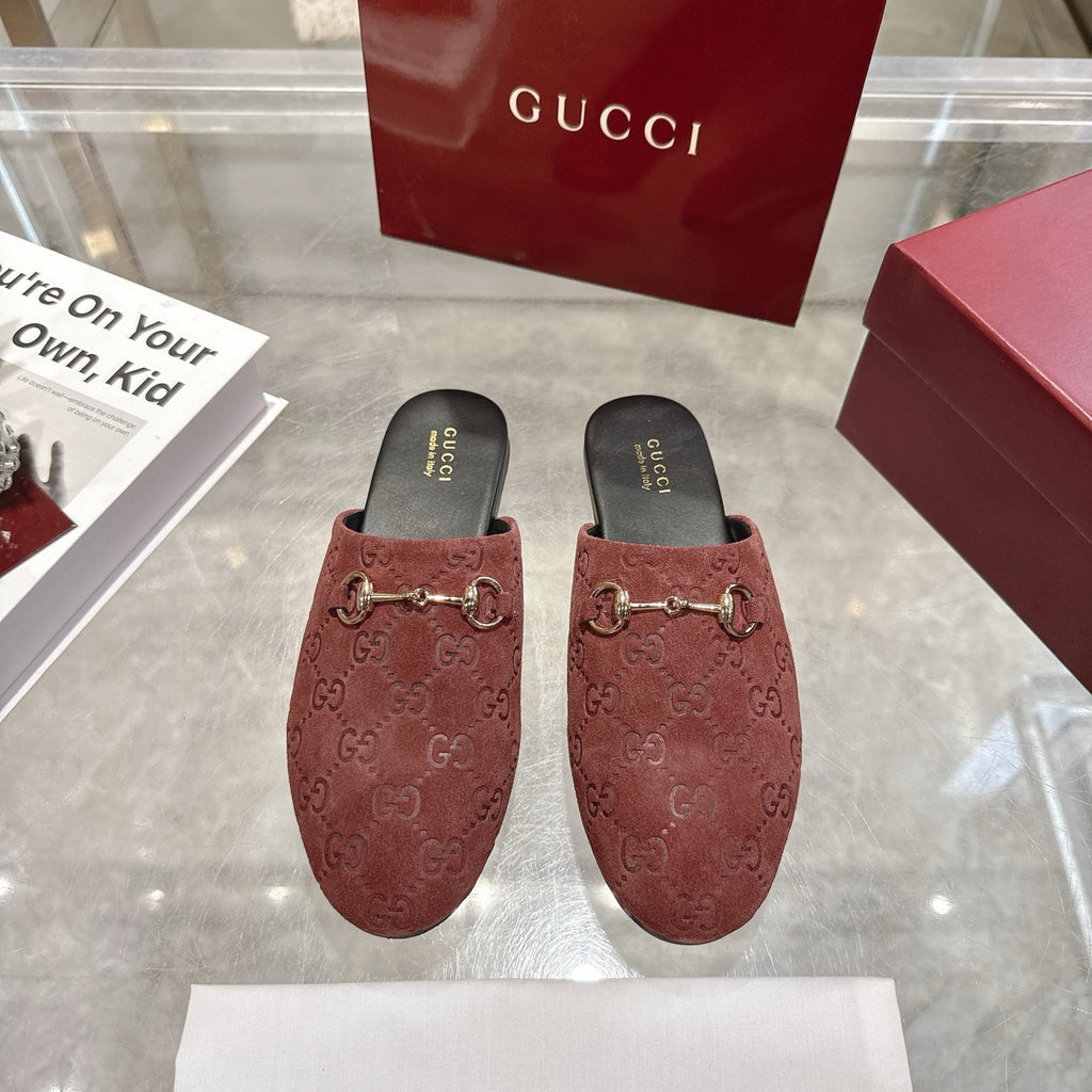 Gucci unisex luxury shoes, red-brown GG embossed mule with gold horsebit hardware