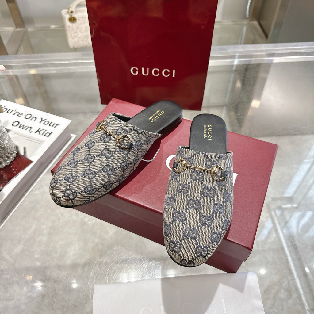 Gucci unisex GG monogram mule slides on pink box, gold-toned horsebit hardware