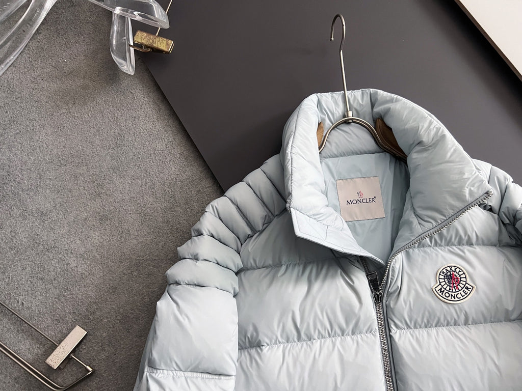 Moncler light puffer jacket with hood, front zipper, chest logo patch detail