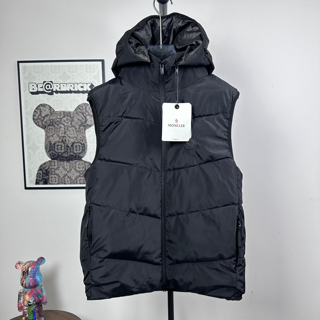 Moncler hooded puffer vest, front zip, dark quilted panels, elastic hem and cuffs