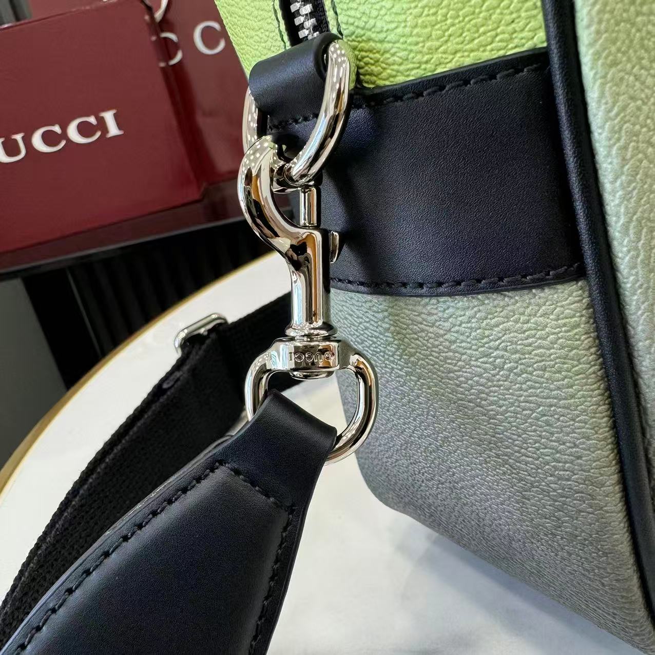 Gucci leather bag strap with silver hardware